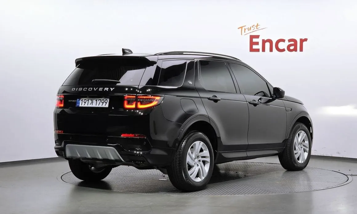 Land Rover Discovery Sport — фото 9