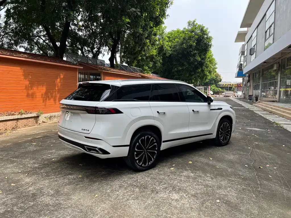 Chery Tiggo 9 — фото 9