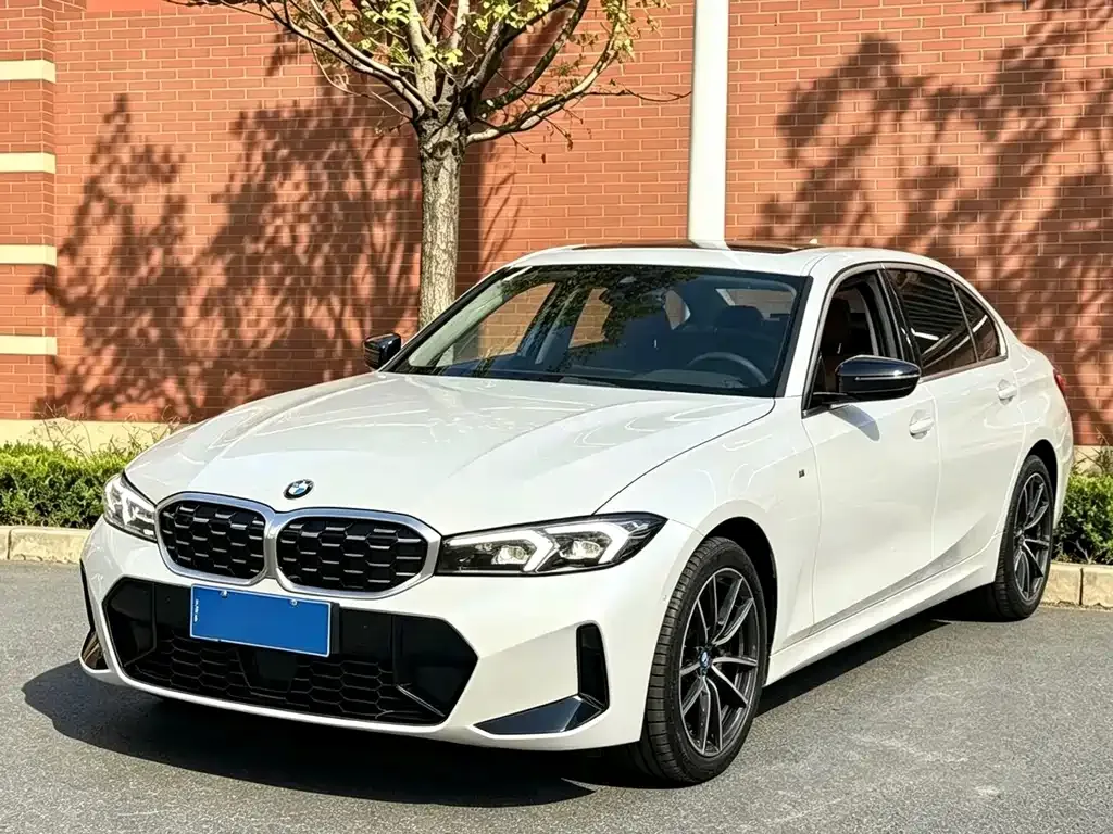 BMW 3 Series — фото 1