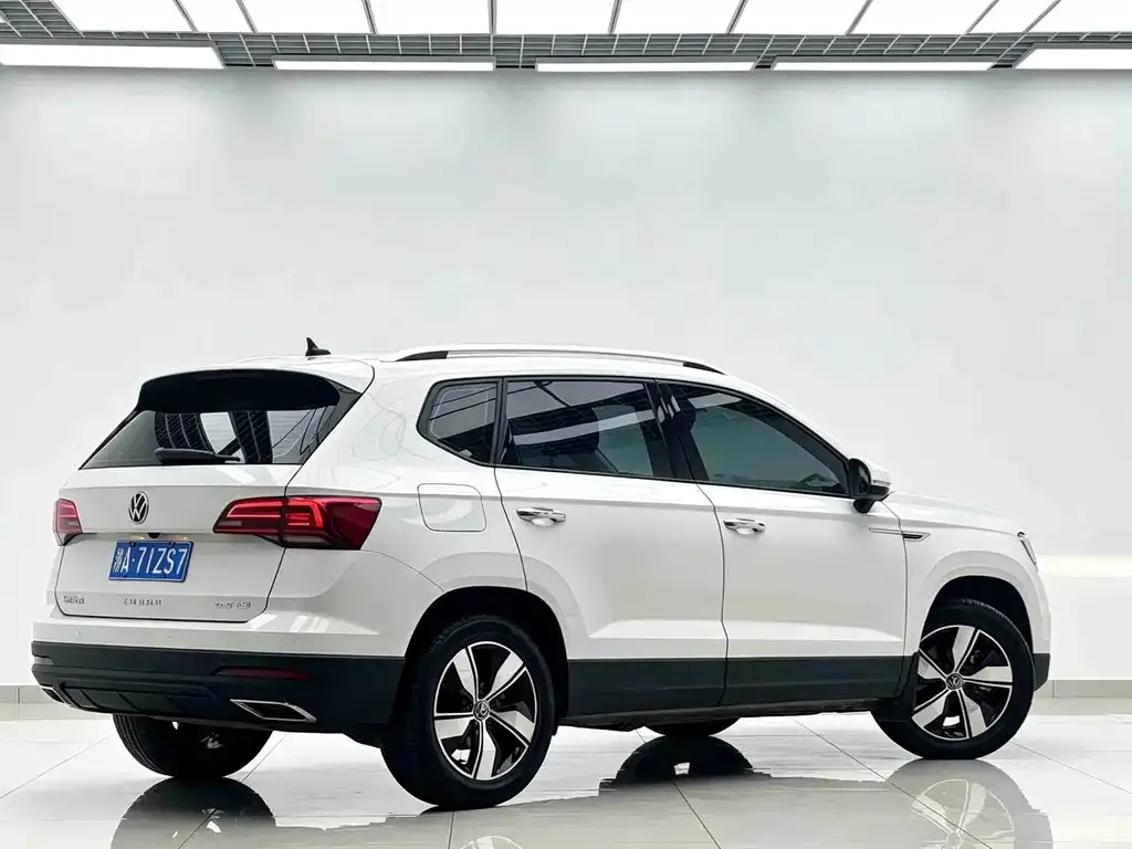 Volkswagen Tharu — фото 5