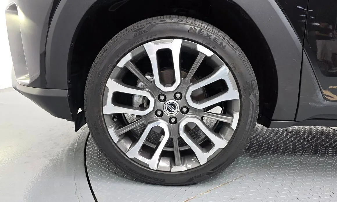 KG Mobility (Ssangyong) Torres — фото 8