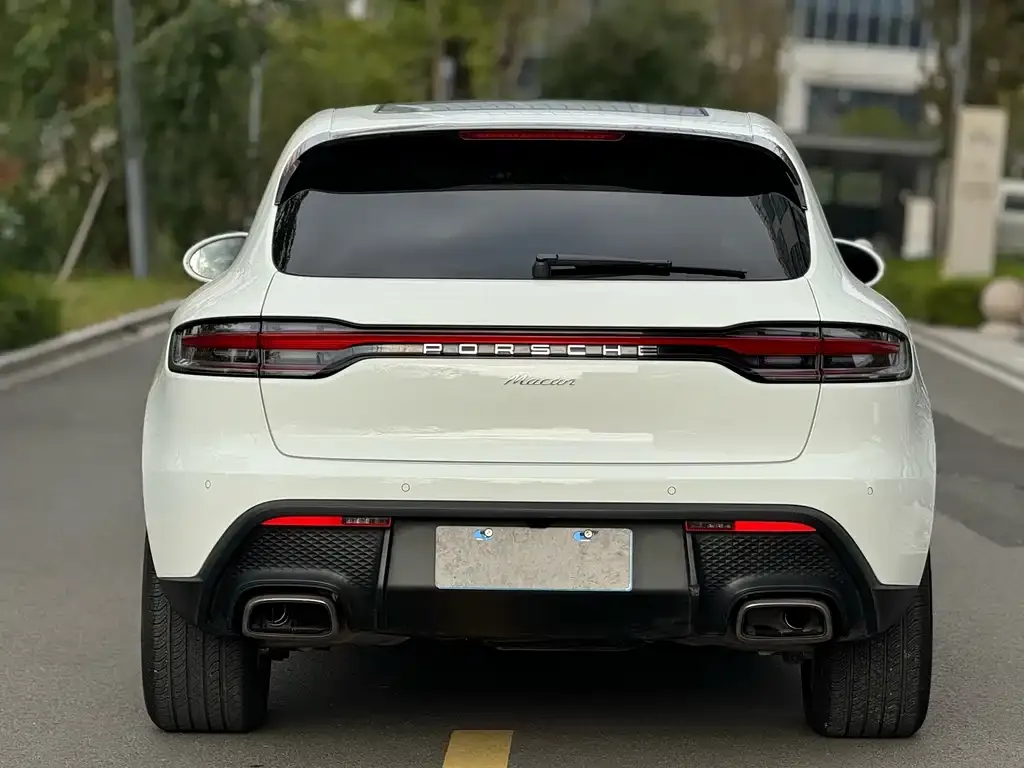 Porsche Macan — фото 8