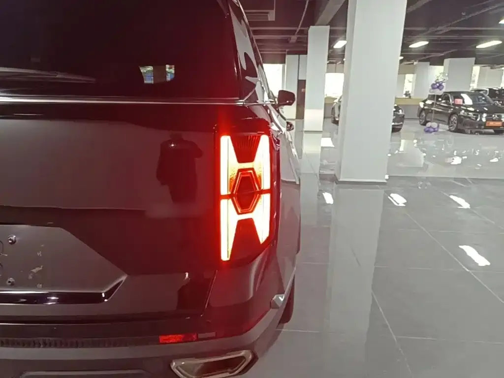GAC Motor Trumpchi GS8 — фото 3