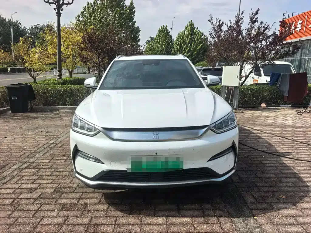 BYD PLUS New Energy — фото 9
