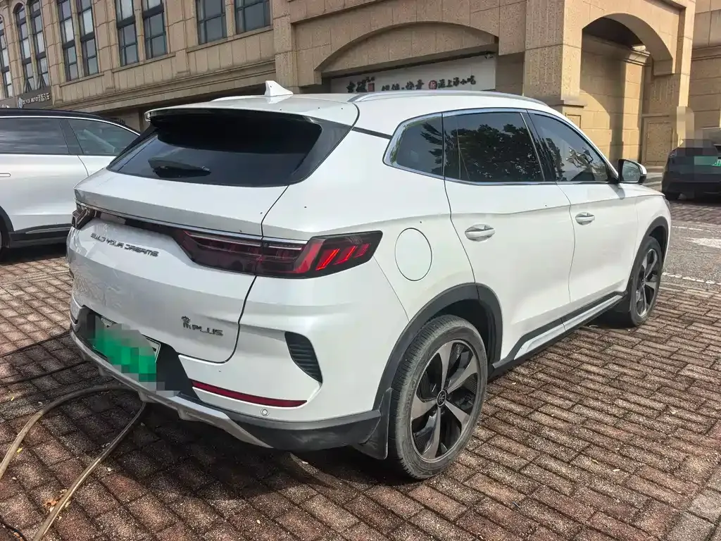BYD PLUS New Energy — фото 7