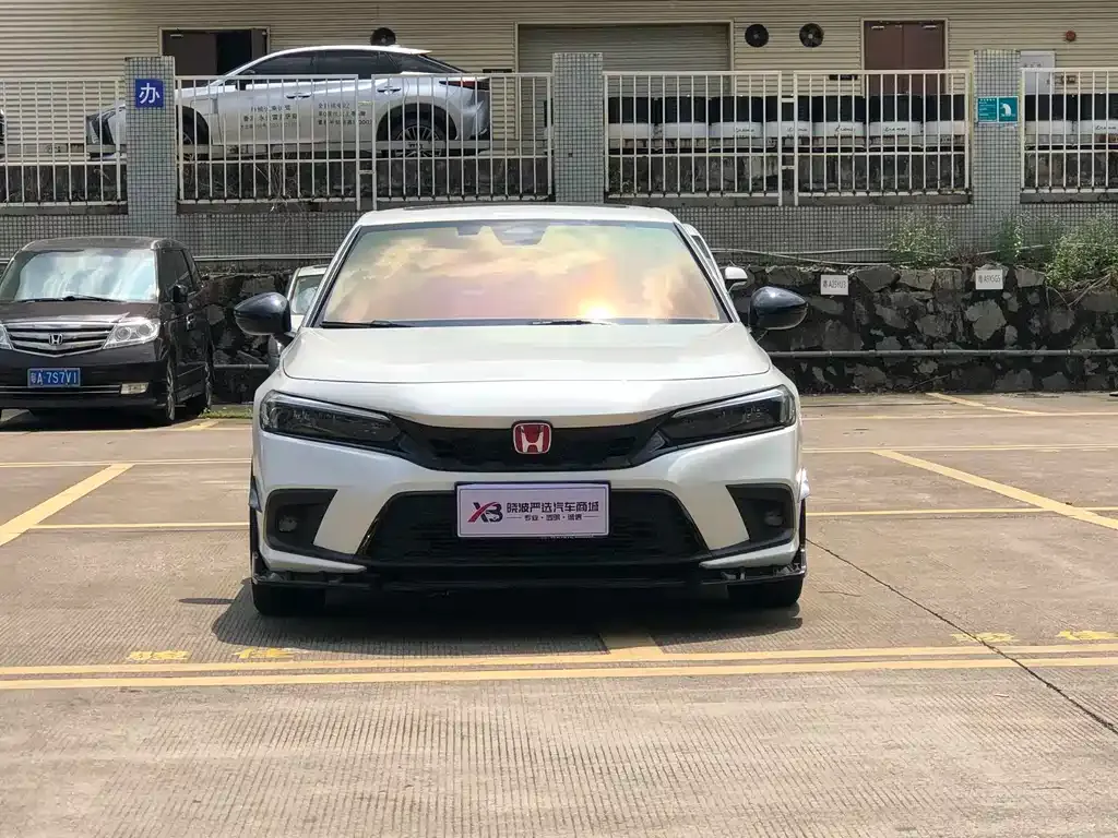Honda Civic — фото 4