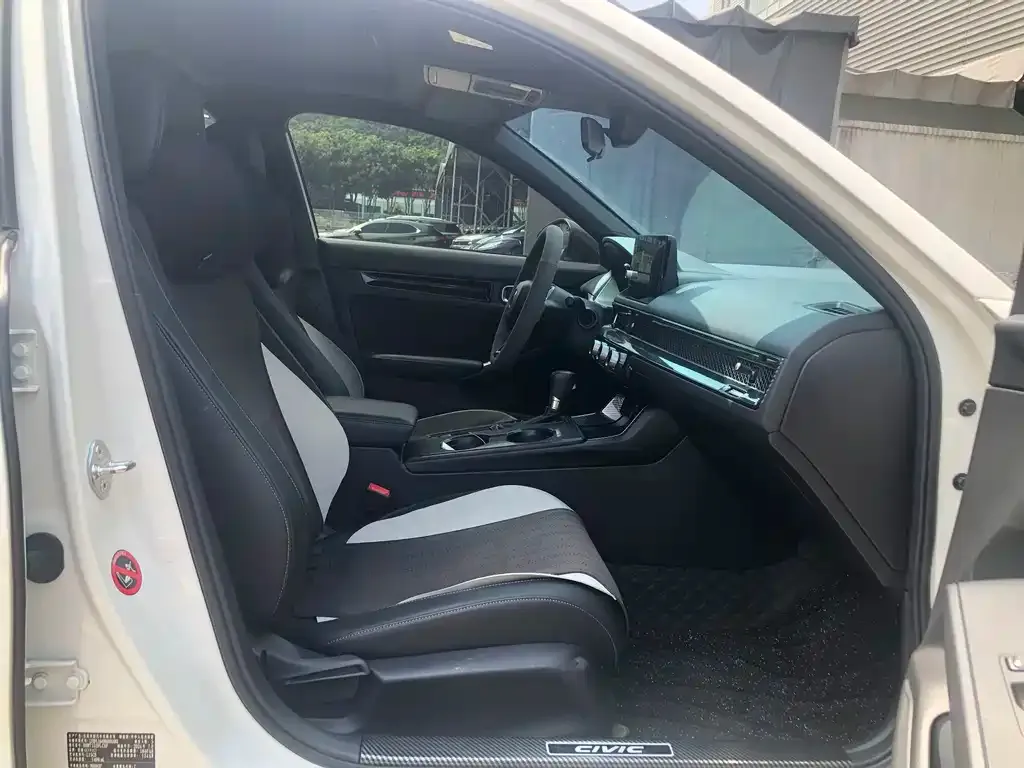 Honda Civic — фото 9