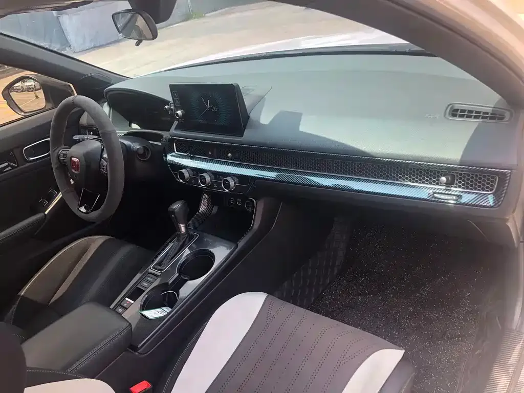 Honda Civic — фото 5