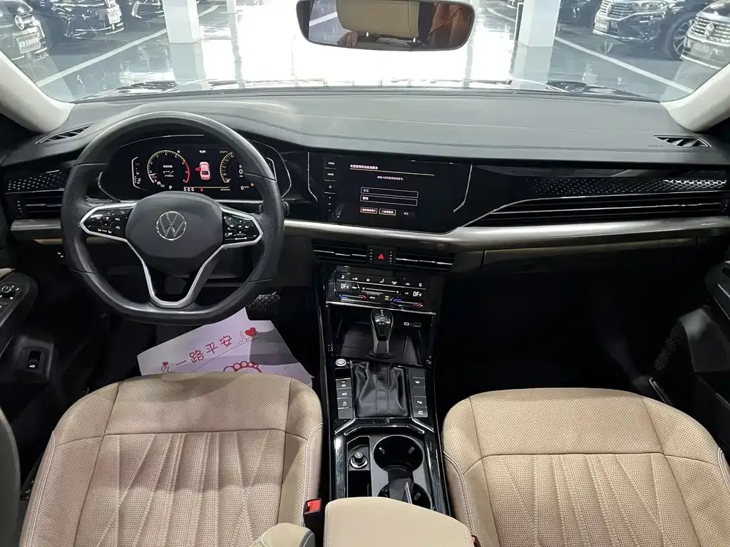 Volkswagen Passat — фото 4