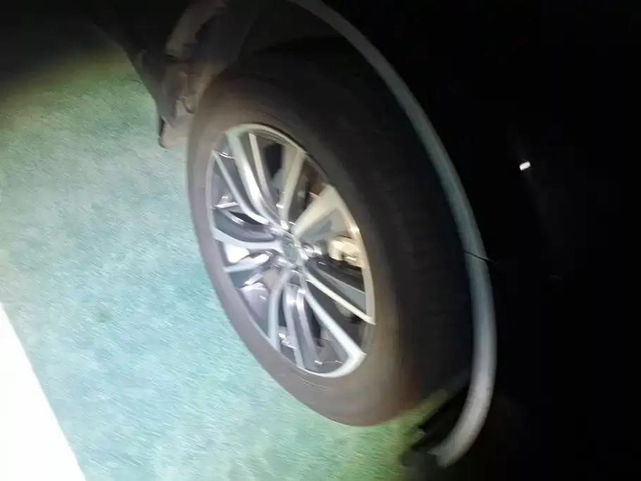 Toyota Harrier — фото 4