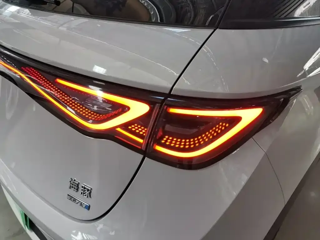 BYD Dolphin — фото 9