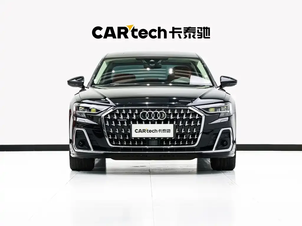 Audi A8 — фото 6