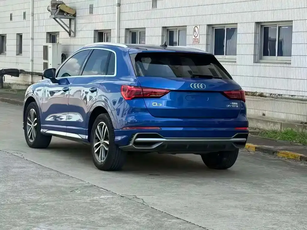 Audi Q3 — фото 2