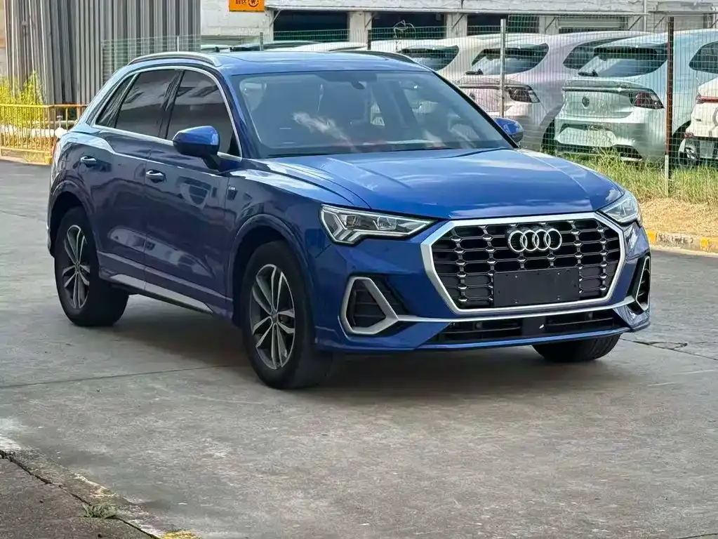 Audi Q3 — фото 3