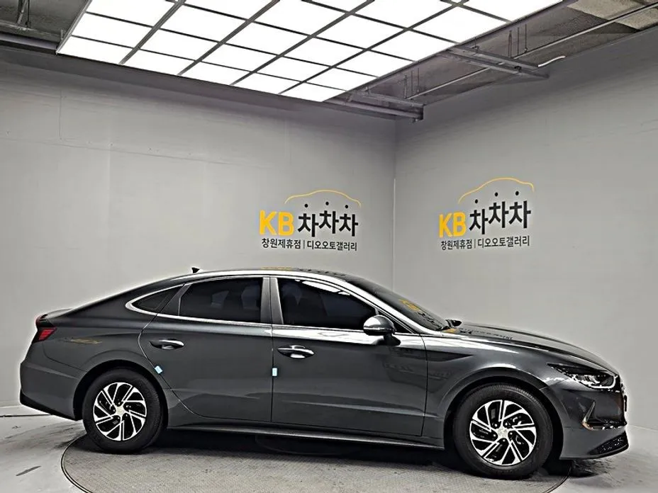 Hyundai Sonata — фото 3