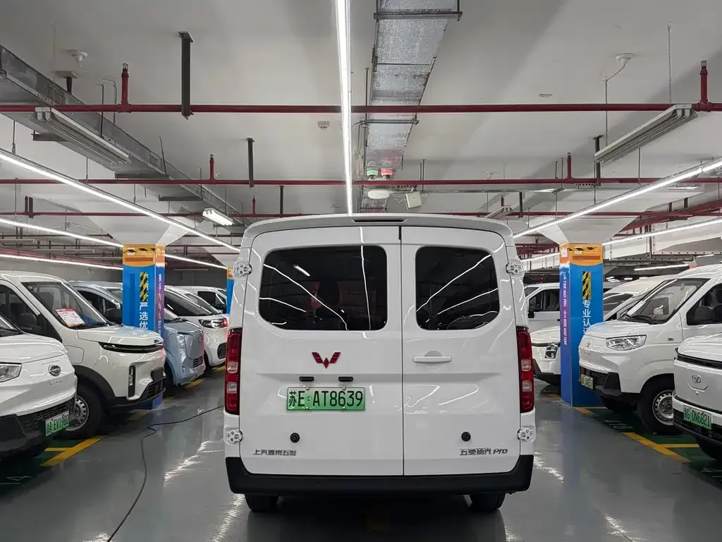 Wuling Yangguang Pro — фото 2