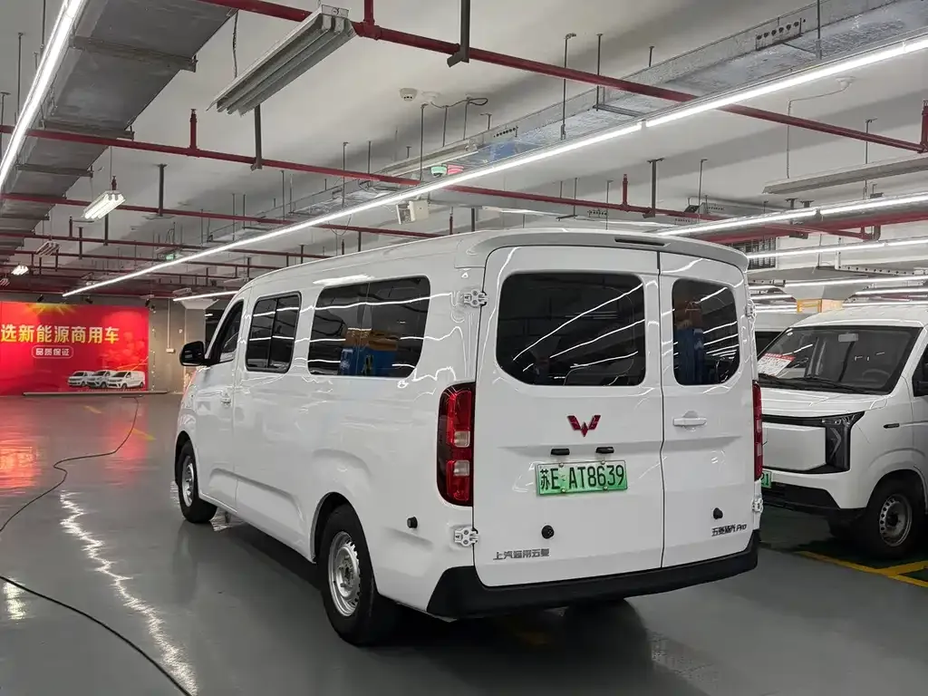 Wuling Yangguang Pro — фото 5