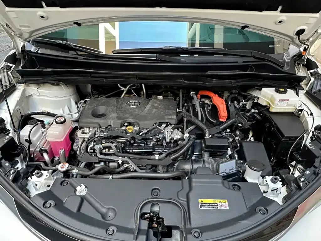 Toyota Granvia — фото 8