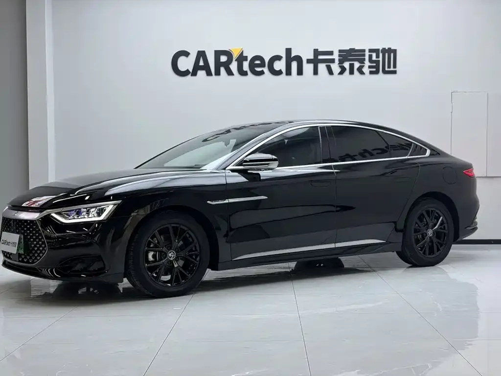 BYD Han — фото 1