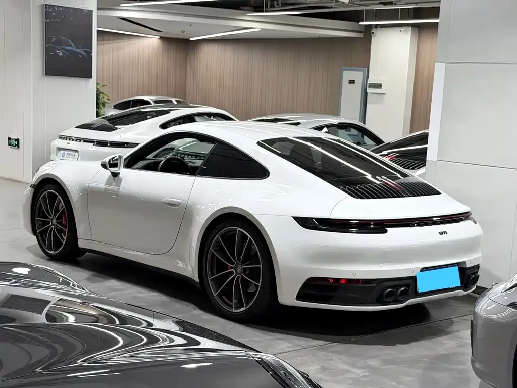 Porsche 911 — фото 10