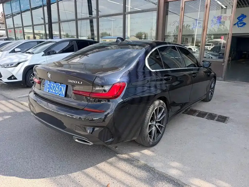 BMW 3 Series — фото 10
