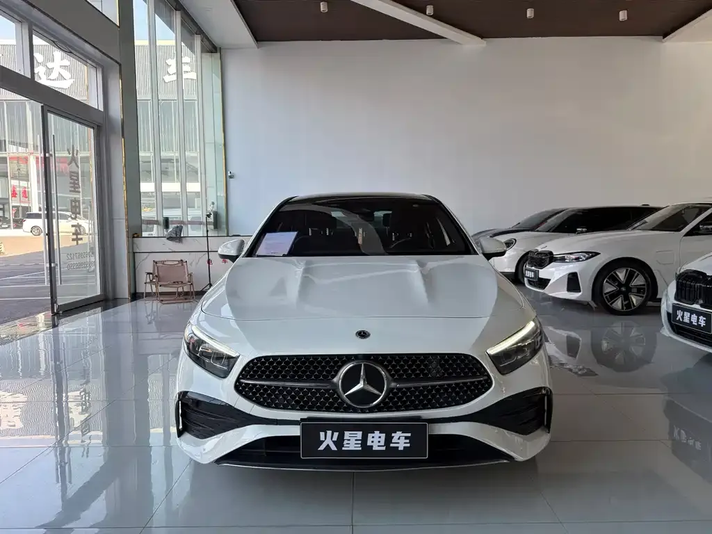 Mercedes-Benz A-Class — фото 1