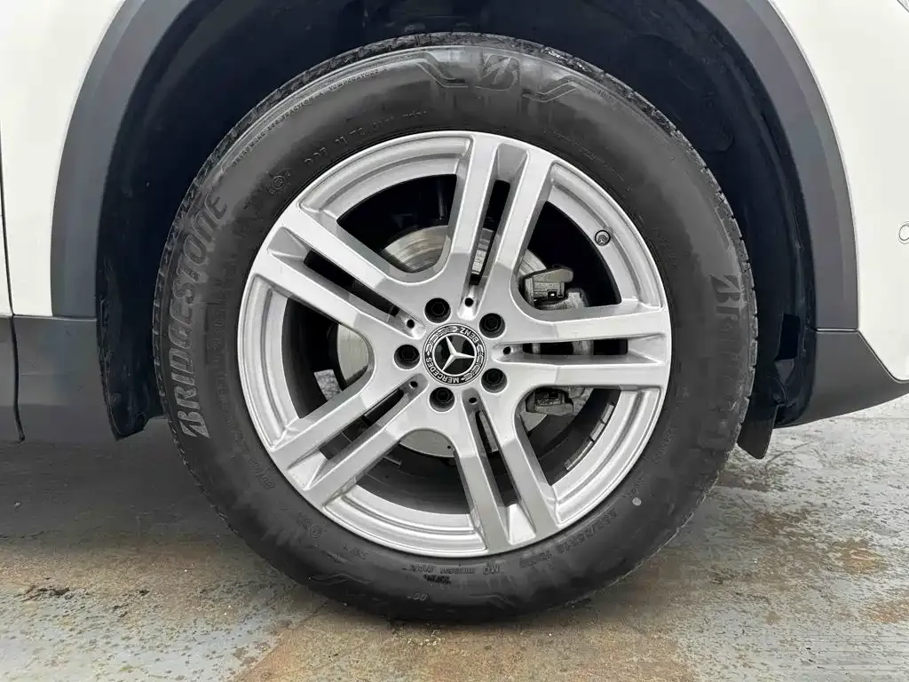 Mercedes-Benz GLA — фото 5