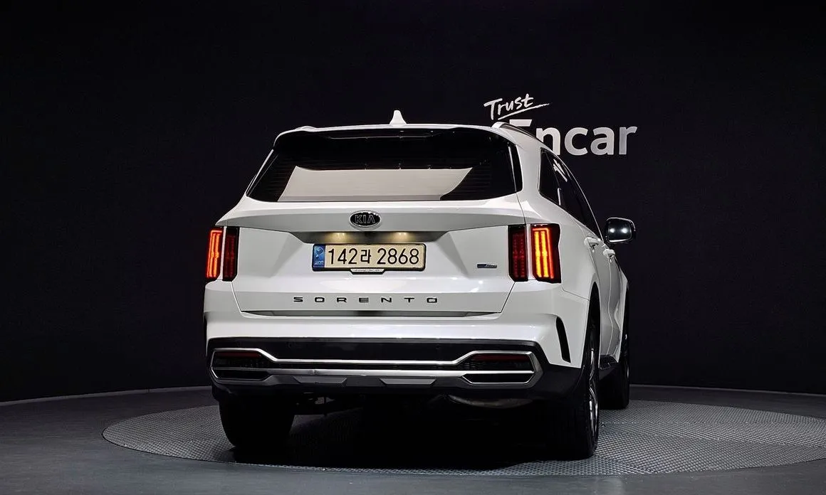 Kia Sorento — фото 4