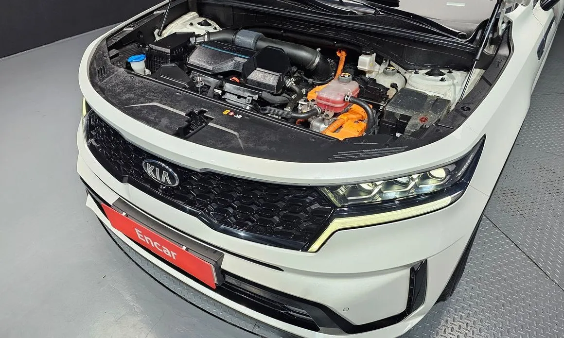 Kia Sorento — фото 10