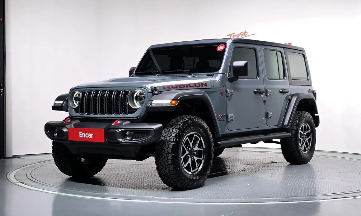 Jeep Wrangler — фото 1