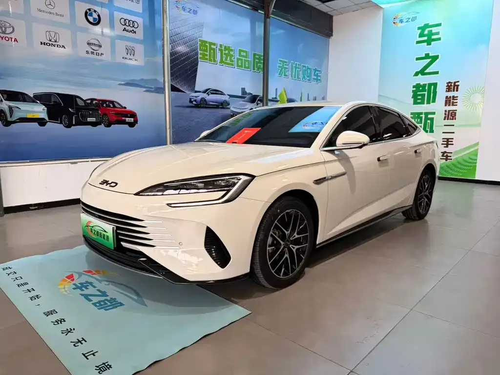 BYD Seal 07 DM-i — фото 1