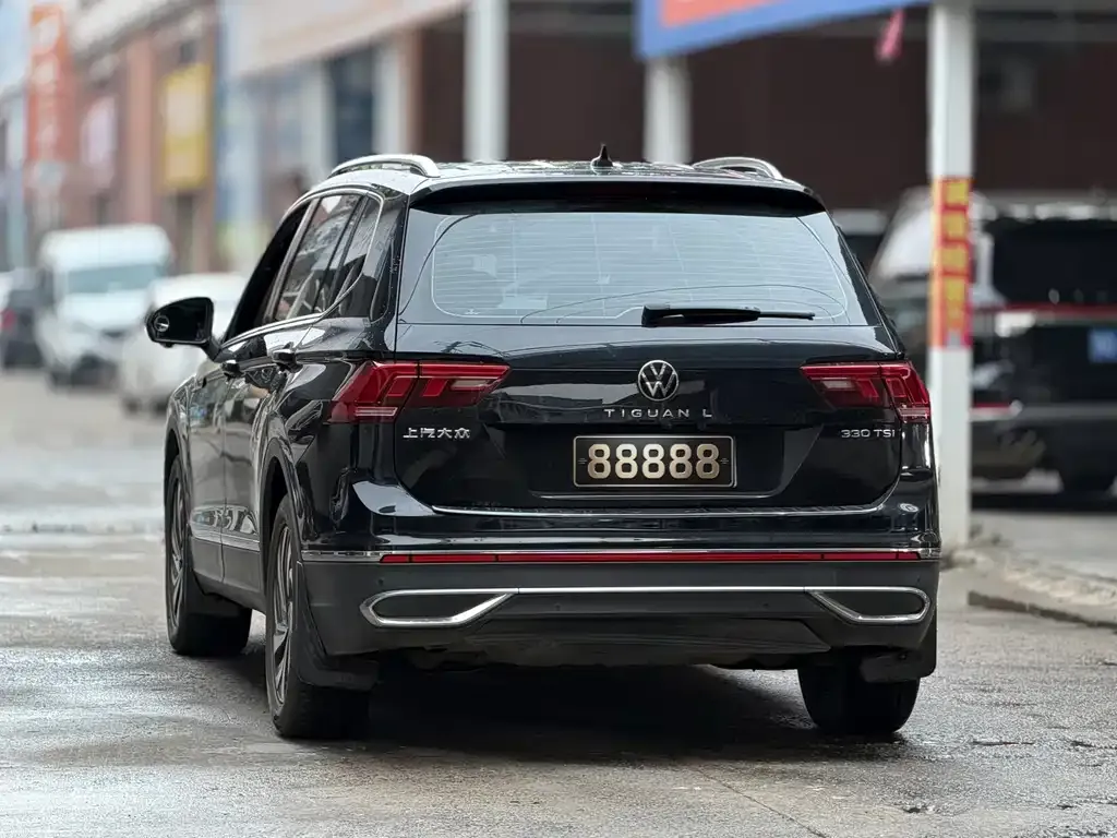 Volkswagen Tiguan L — фото 3