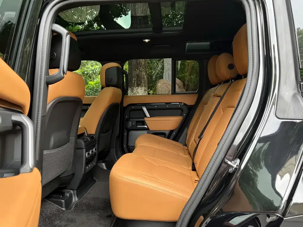 Land Rover Defender — фото 3
