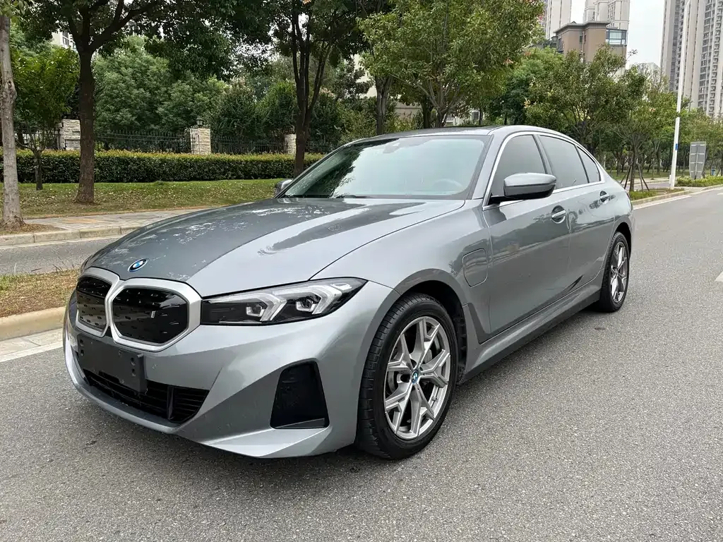 BMW i3 — фото 1