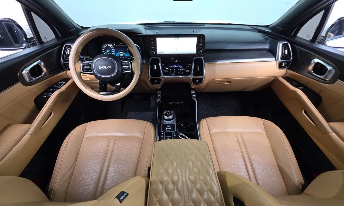 Kia Sorento — фото 6