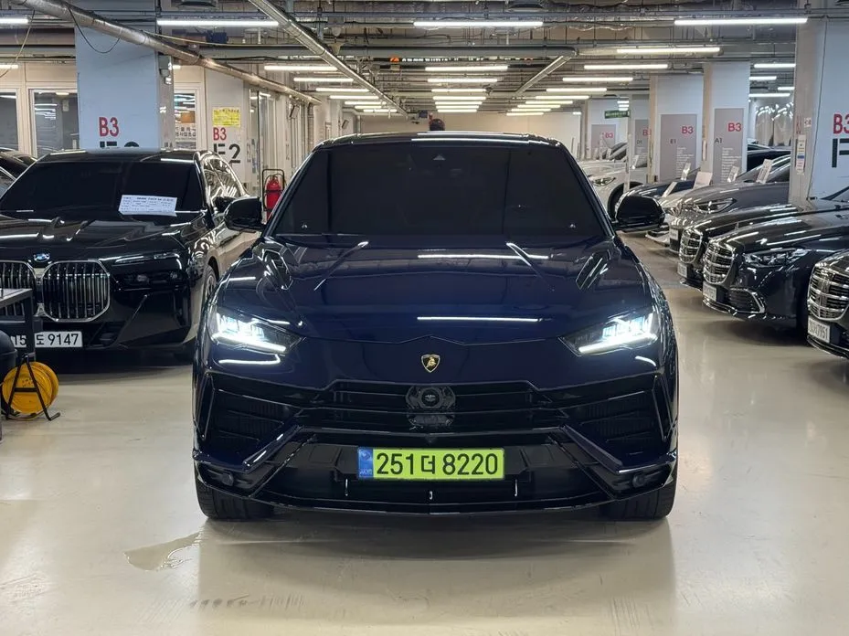 Lamborghini Urus — фото 9