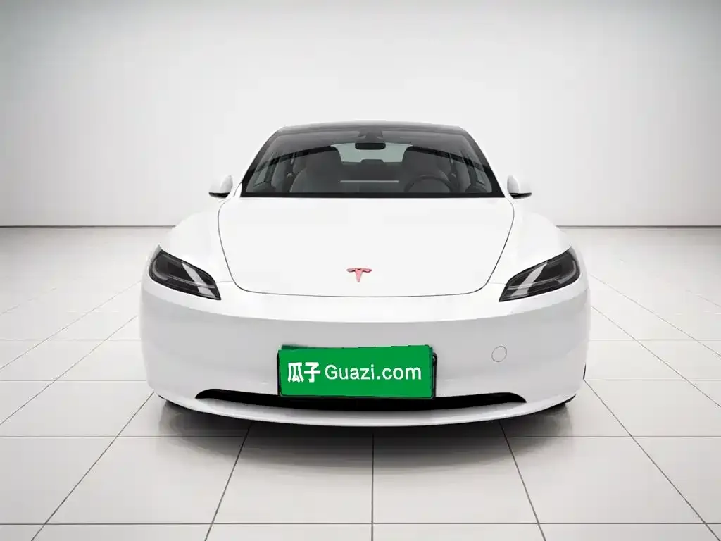 Tesla Model 3 — фото 6