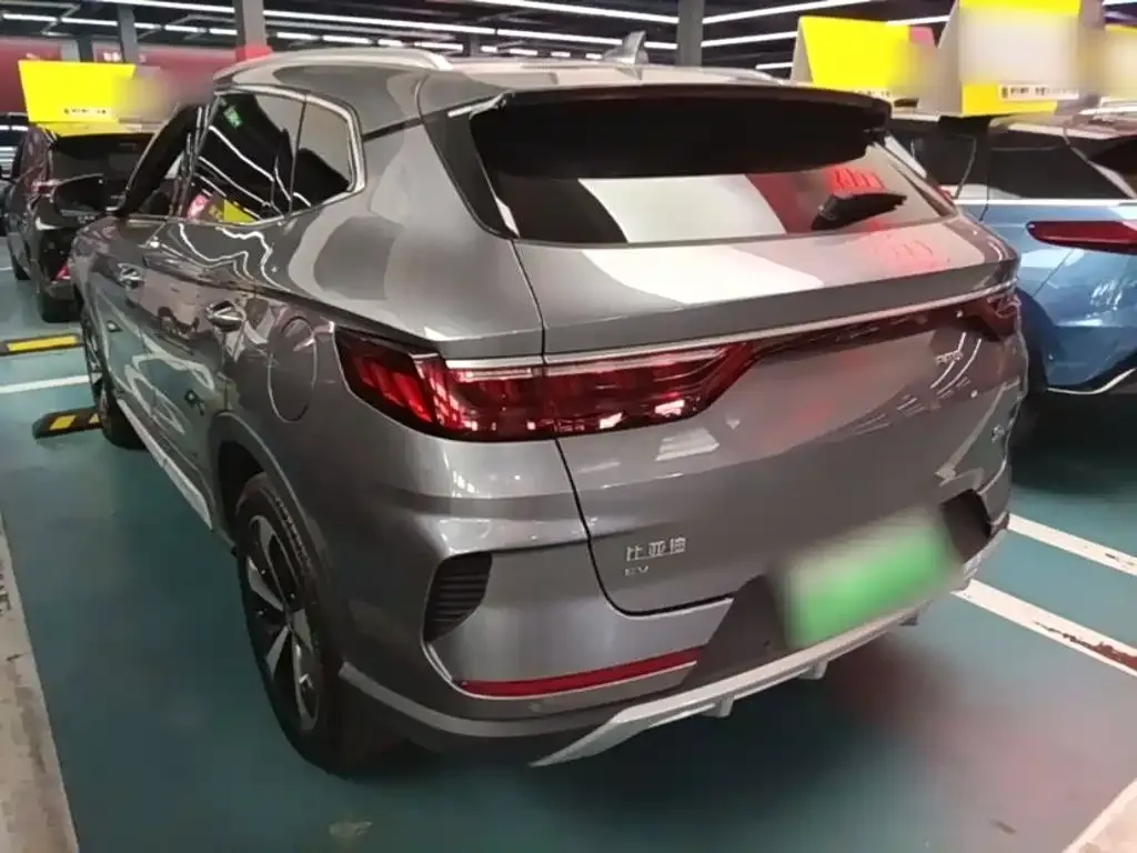 BYD PLUS New Energy — фото 10