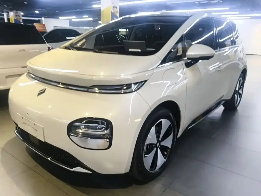 Baojun Yunduo — фото 4