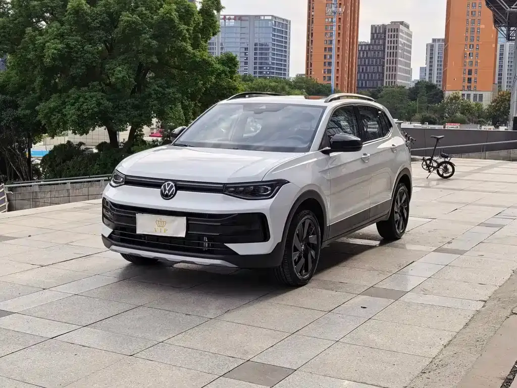 Volkswagen Tharu — фото 1