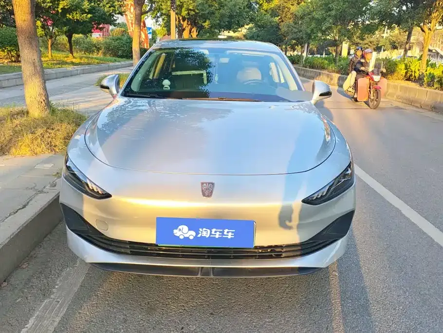 Roewe D7 — фото 10