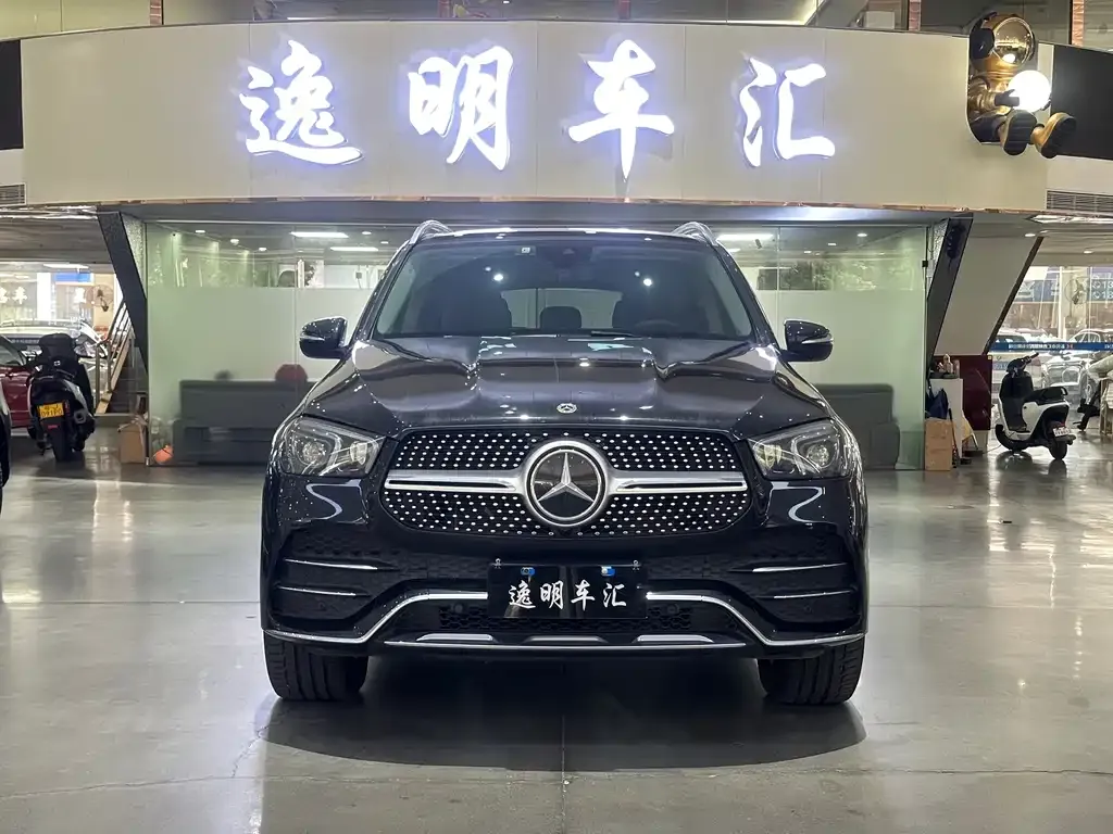 Mercedes-Benz GLE (Import) — фото 9