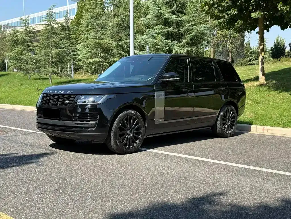 Land Rover Range Rover — фото 1