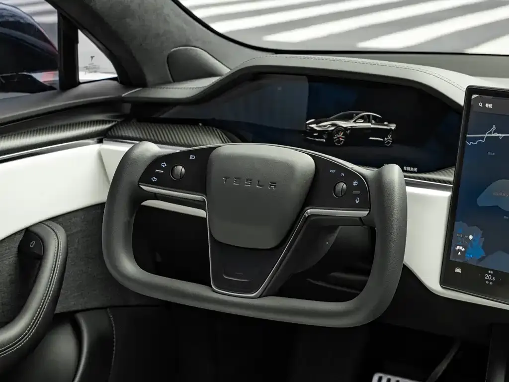 Tesla Model S — фото 3