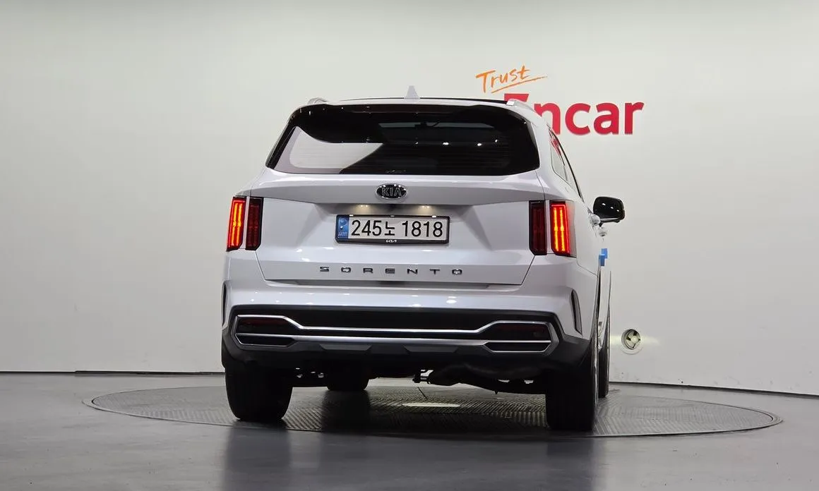 Kia Sorento — фото 4