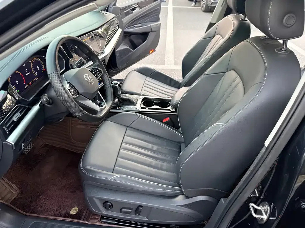 Volkswagen Passat — фото 8