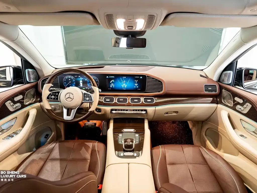 Mercedes-Benz GLS — фото 10