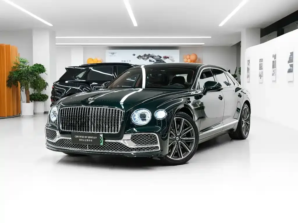 Bentley Flying Spur PHEV — фото 1