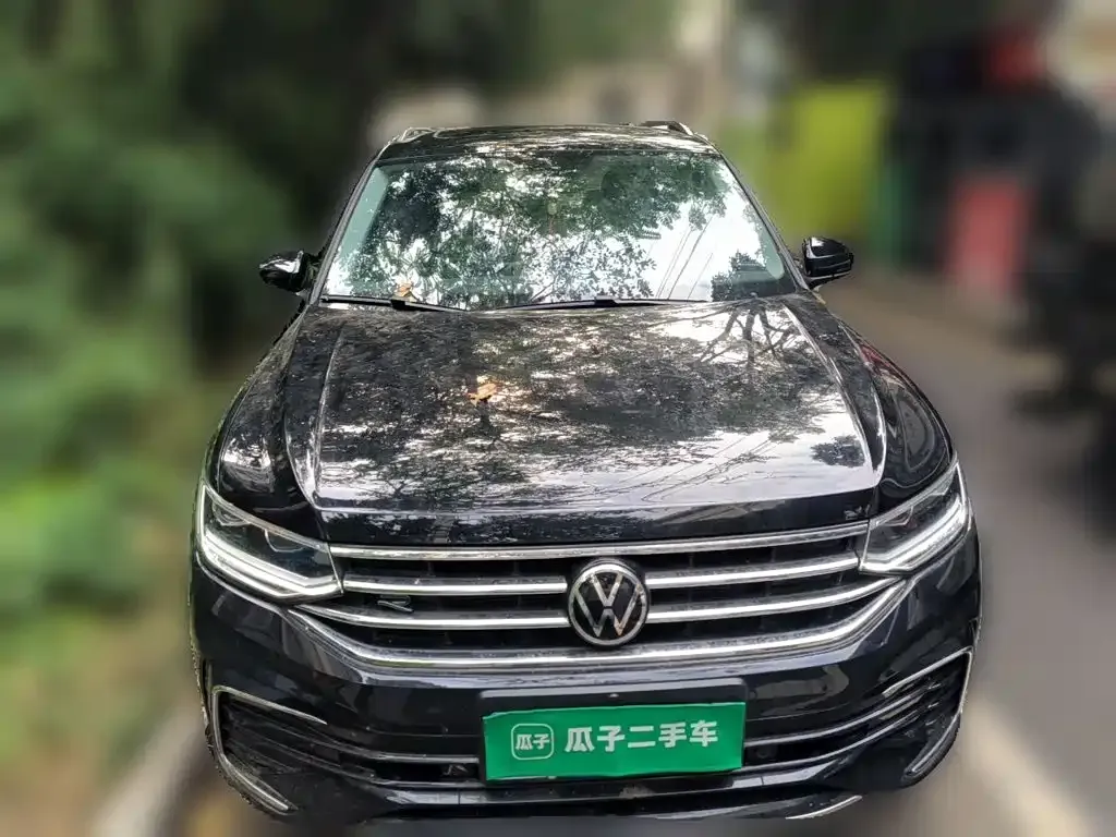 Volkswagen Tiguan L — фото 3