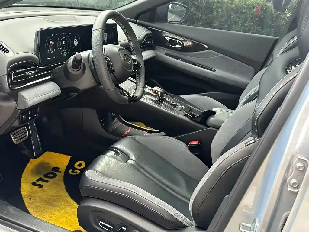 GAC Motor Shadow Leopard — фото 10
